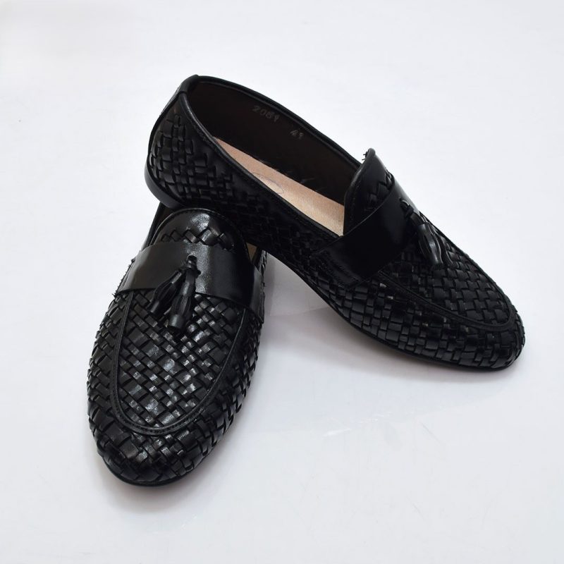 BRAIDED BLACK SLIP ONS